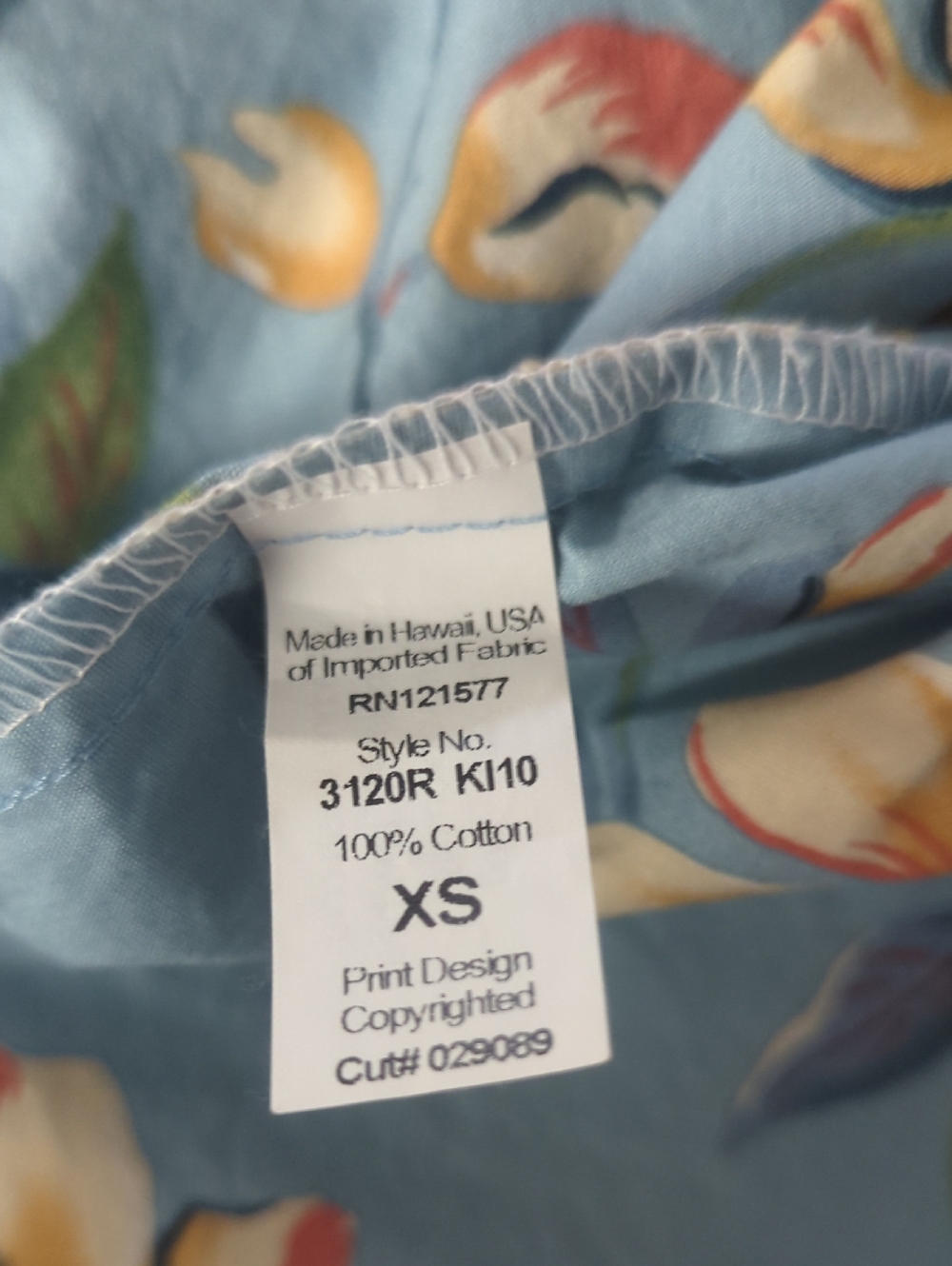 Authentic Kahala "Cereus Bloom" Aloha Shirt - Handcrafted in Hawaii Men's XS - Picture 5 of 7